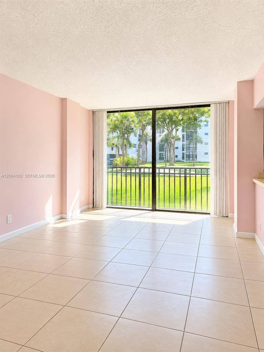 17011 N Bay Road, #117, Sunny Isles Beach, Sunny Isles Beach, FL 33160 Photo 5