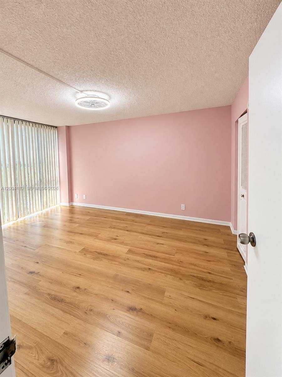 17011 N Bay Road, #117, Sunny Isles Beach, Sunny Isles Beach, FL 33160 Photo 9