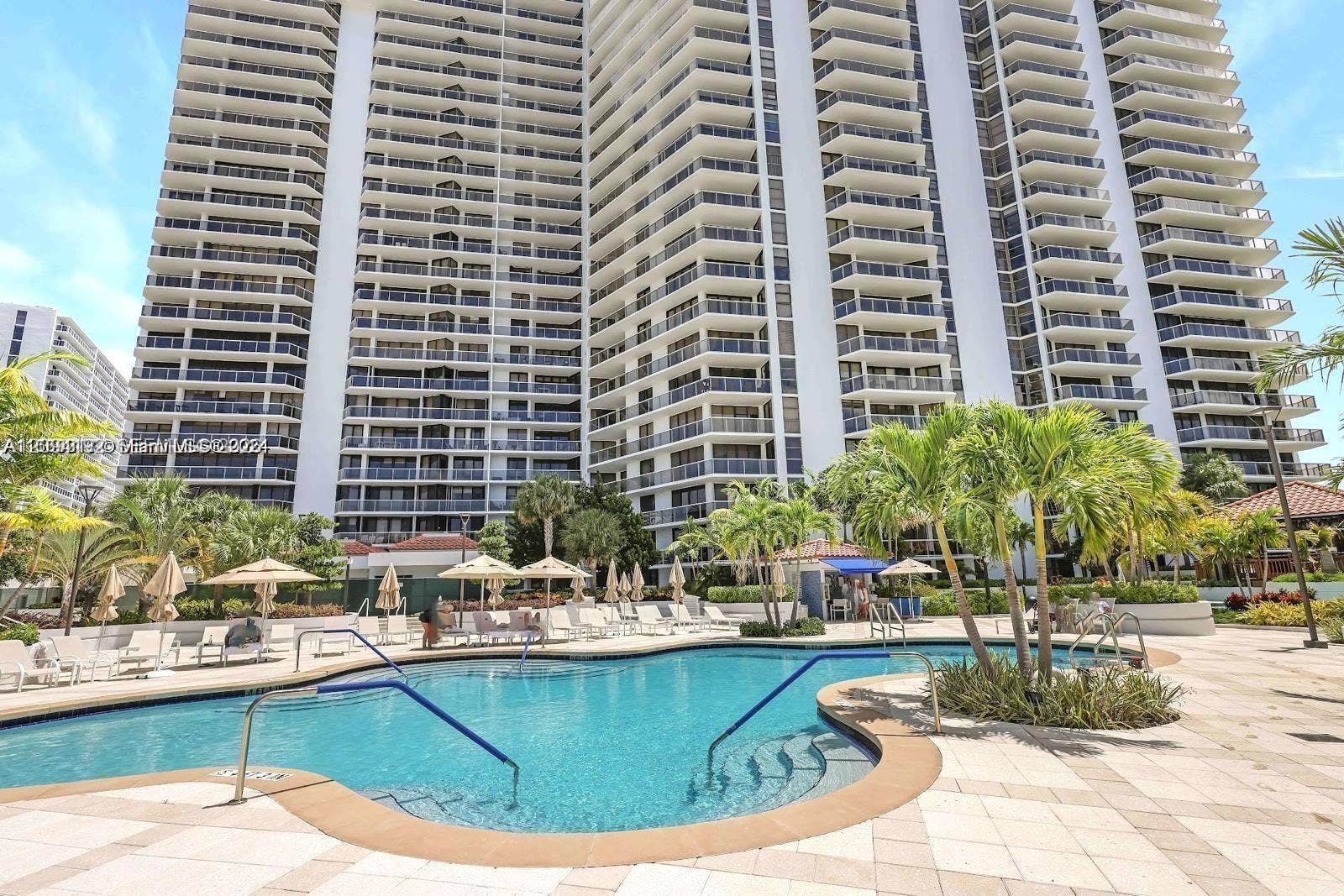 20281 E Country Club Drive, #305, Aventura, FL 33180 Photo 27