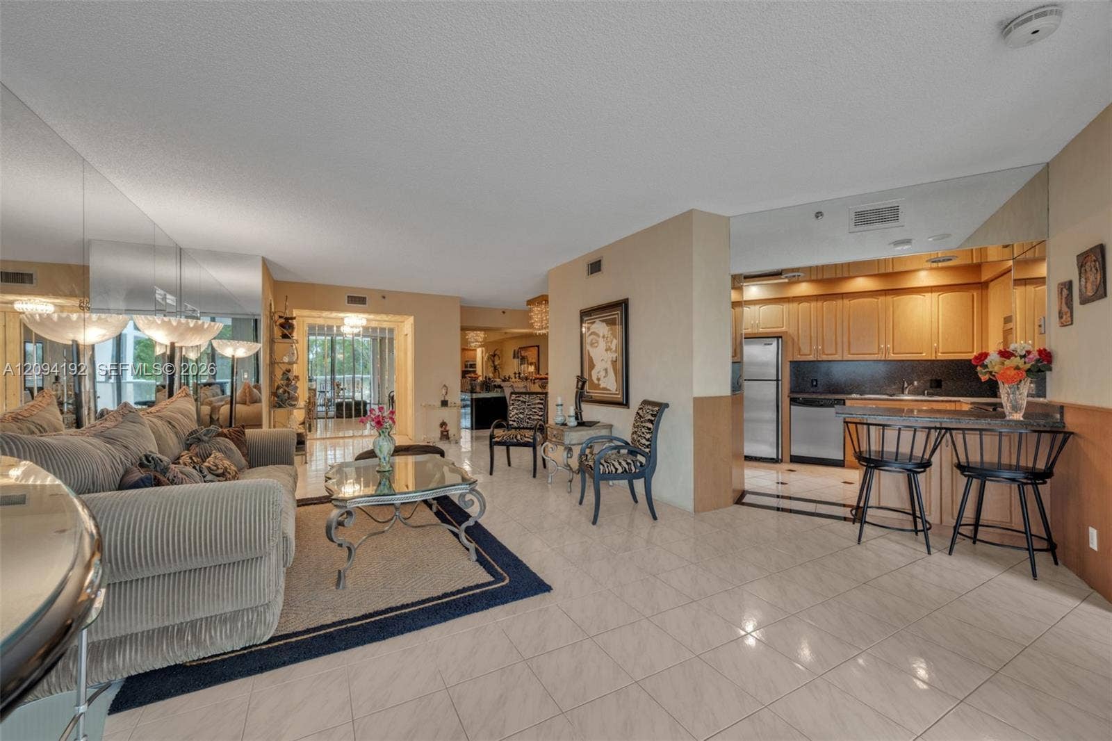 20281 E Country Club Drive, #305, Aventura, FL 33180 Photo 5