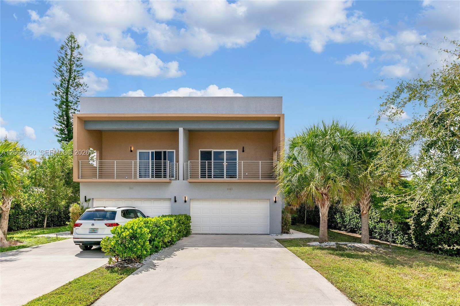 1123 NE 23rd Terrace, Pompano Beach, FL 33062 Photo 2