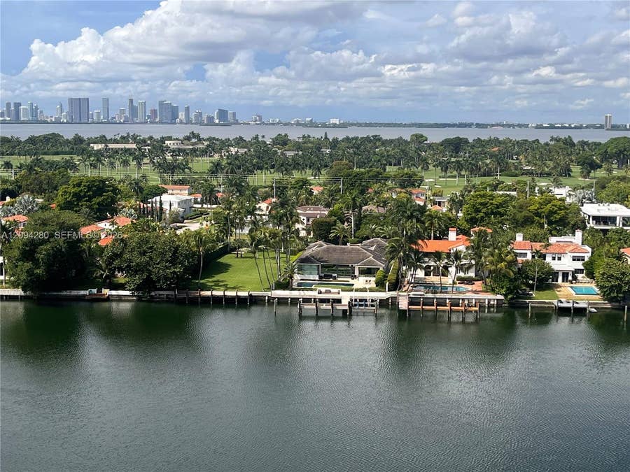 Property photo for 5880 Collins Avenue, #PH-1, Miami Beach, FL