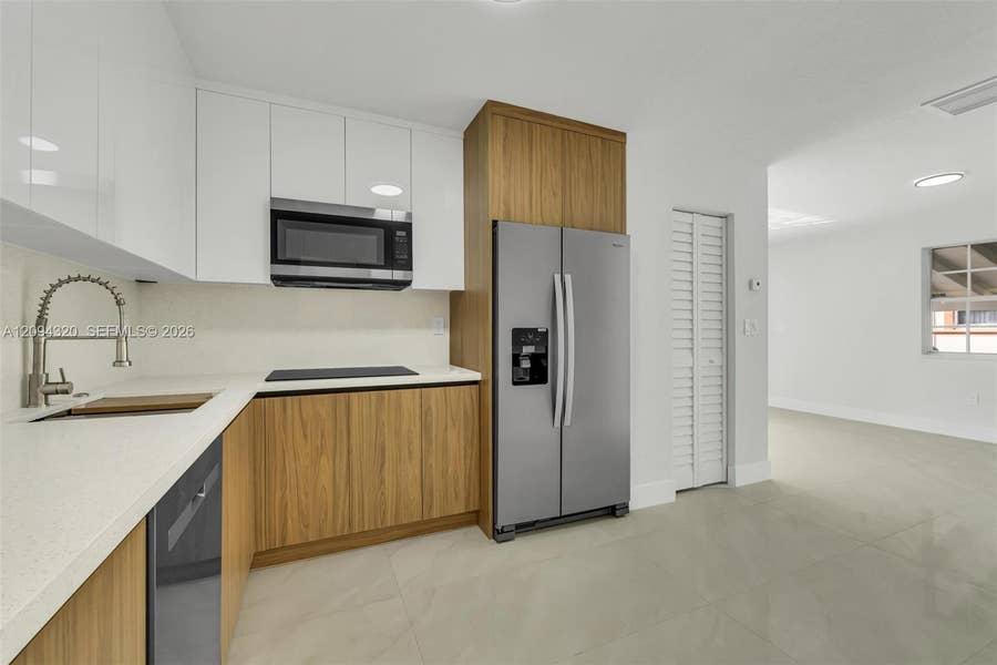 Property photo for 2637 Nassau Drive, Miramar, FL
