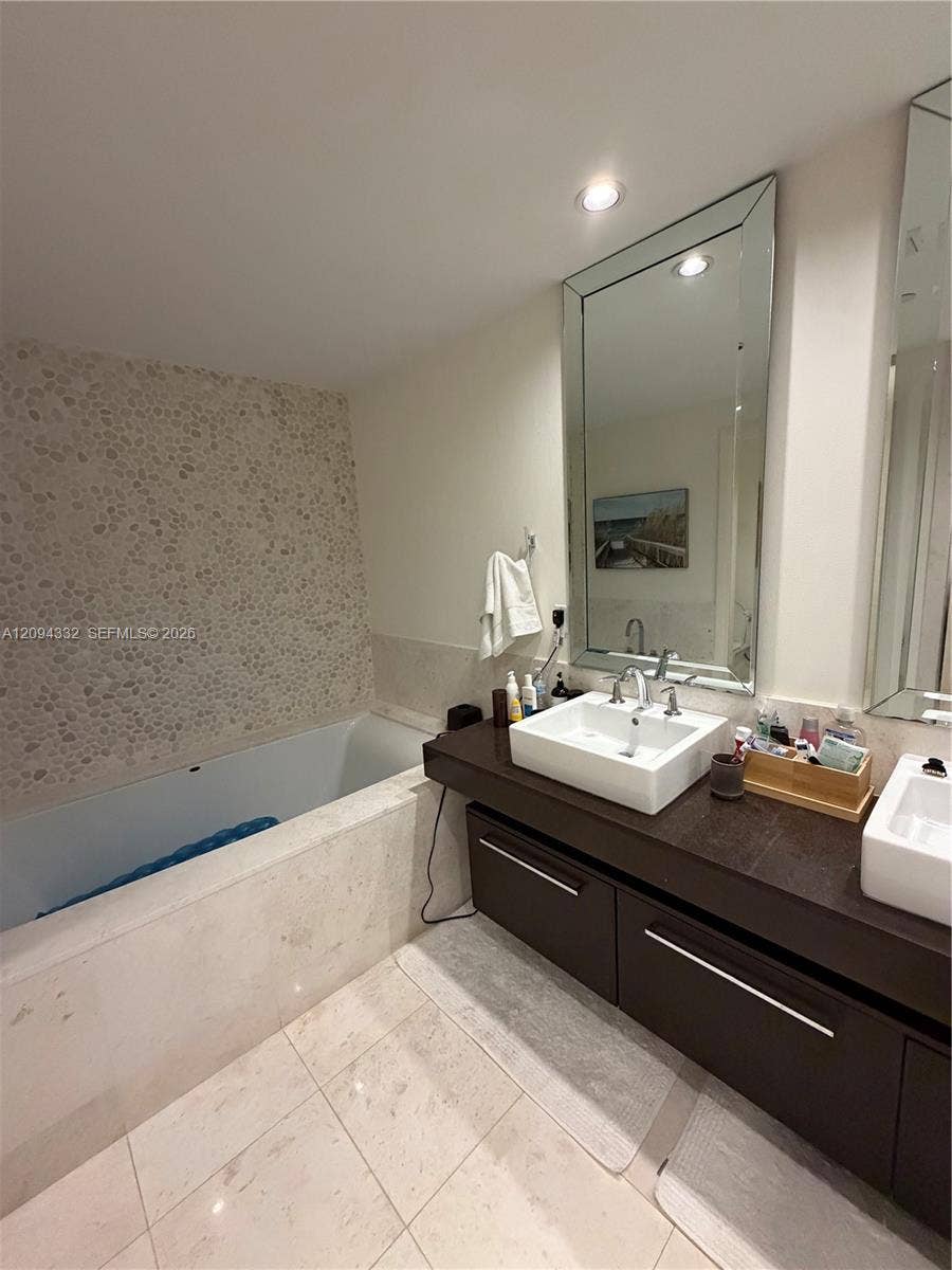 17121 Collins Avenue, #904, Sunny Isles Beach, Sunny Isles Beach, FL 33160 Photo 17