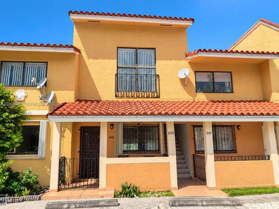 Property photo for 2775 W 61st Street, #102, Hialeah, FL