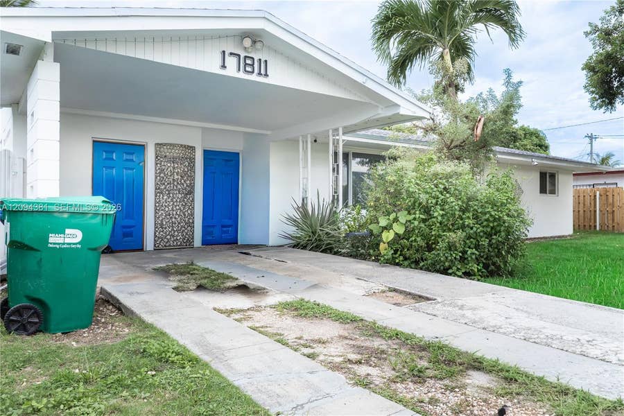 Property photo for 17811 SW 112th Avenue, Miami, FL