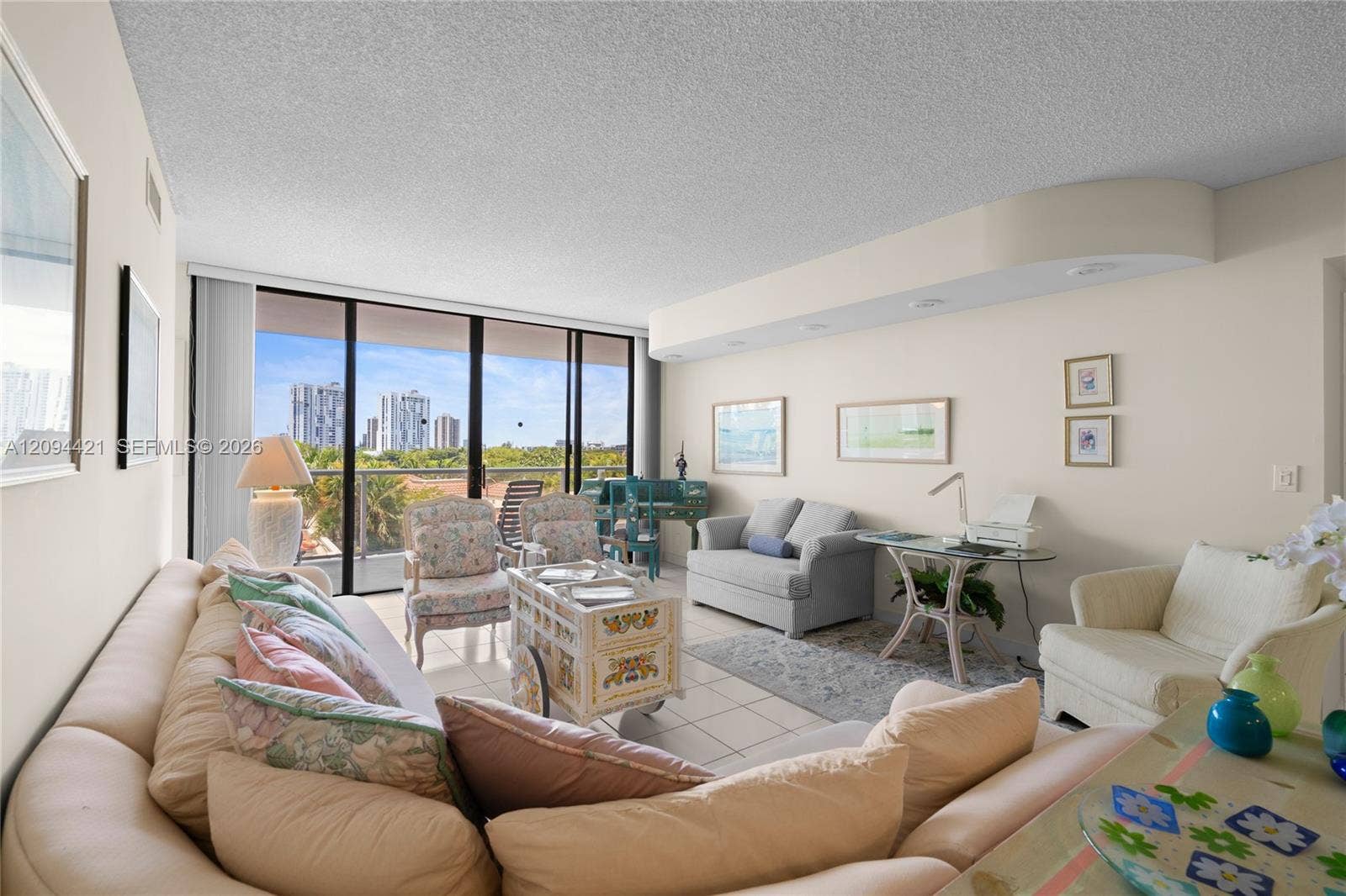 20281 E Country Club Drive, #403, Aventura, FL 33180 Actual apartment