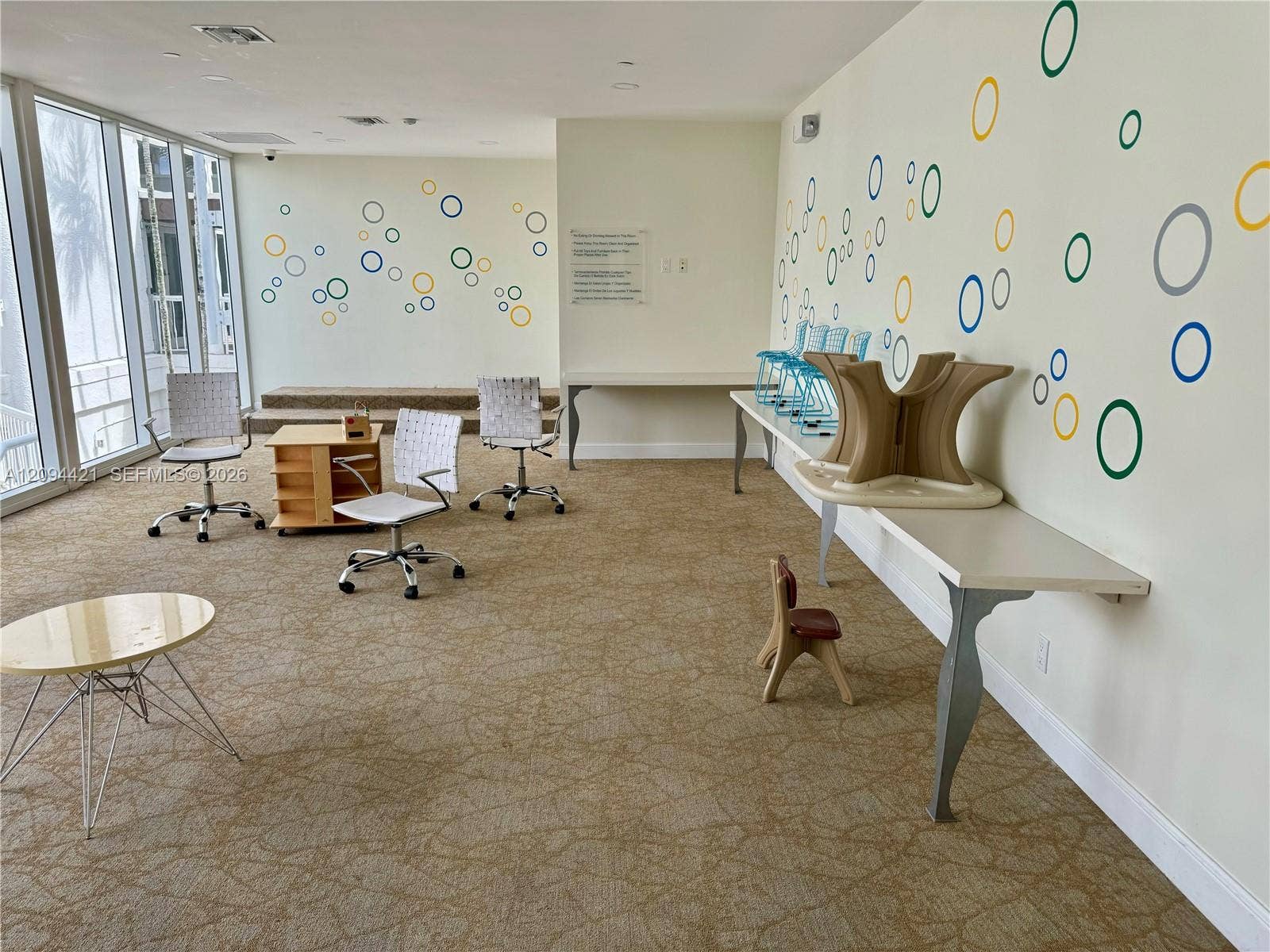 20281 E Country Club Drive, #403, Aventura, FL 33180 Kids