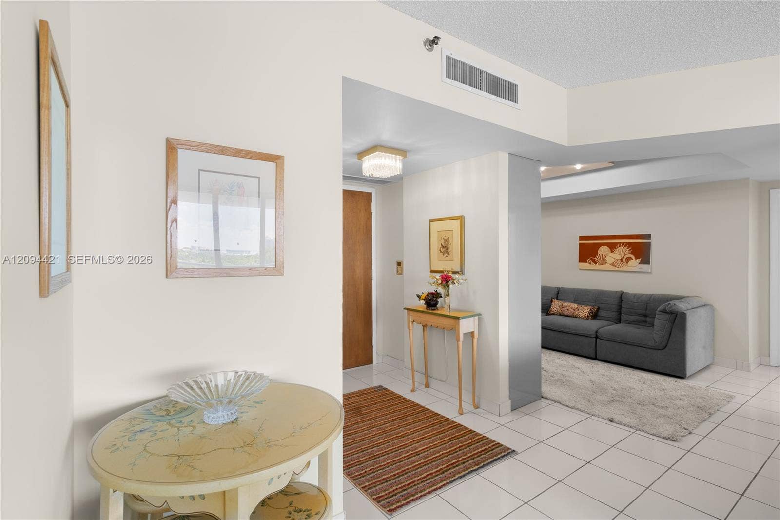 20281 E Country Club Drive, #403, Aventura, FL 33180 Actual apartment