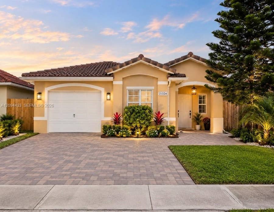 Property photo for 21524 SW 89th Path, Cutler Bay, FL