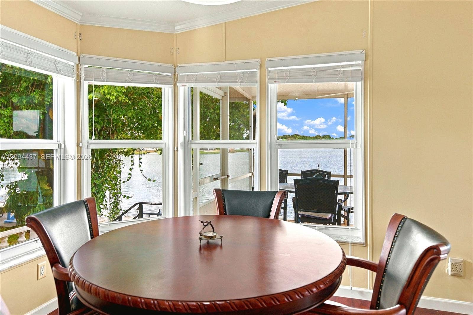 3054 Lakeshore Drive, Dania Beach, FL 33312 Photo 18