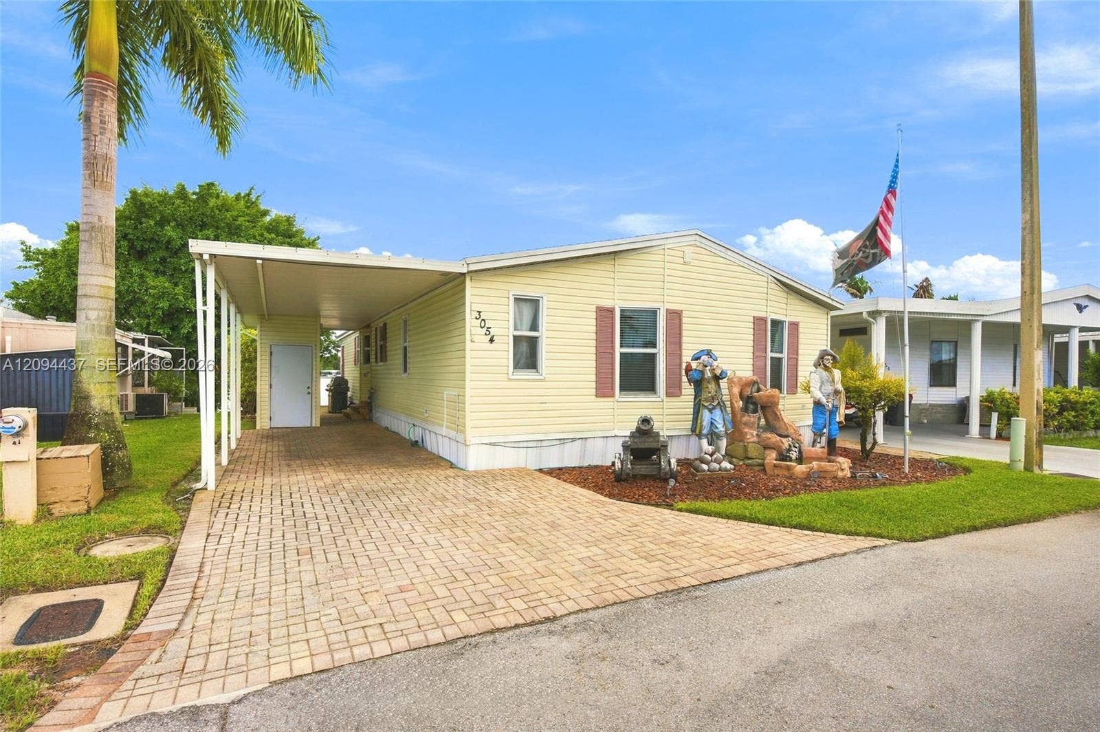 3054 Lakeshore Drive, Dania Beach, FL 33312 Photo 2