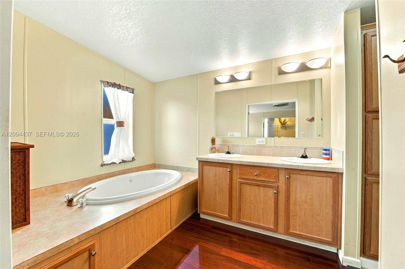 3054 Lakeshore Drive, Dania Beach, FL 33312 Photo 23