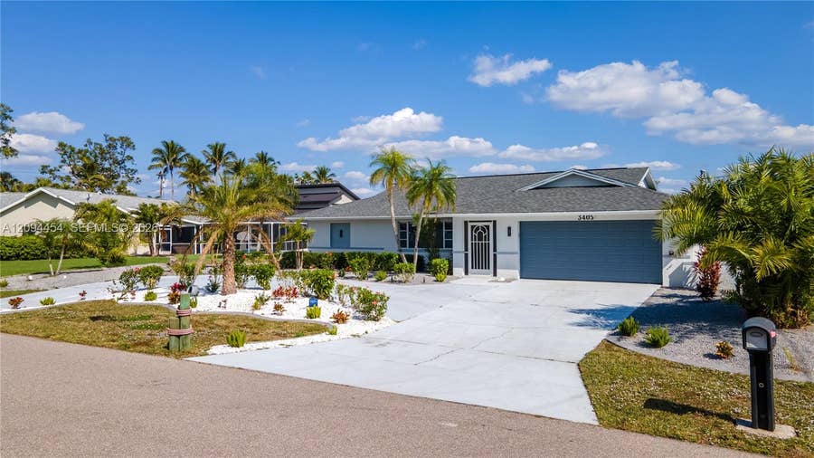 Property photo for 3405 SE 16th Place, Cape Coral, FL