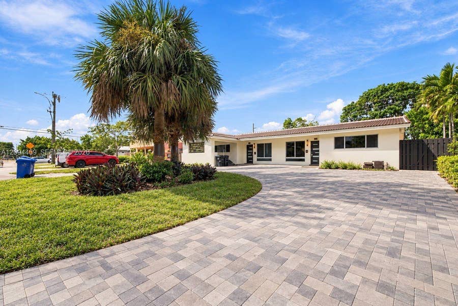 Property photo for 5131 NE 18th Terrace, #5131, Fort Lauderdale, FL