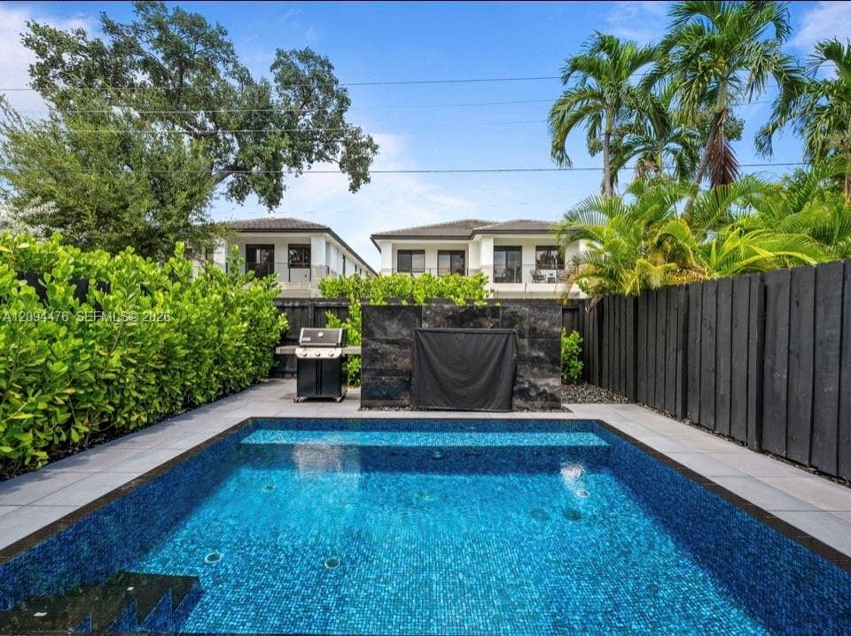 307 SW 10th Street, Fort Lauderdale, FL 33315 Photo 20