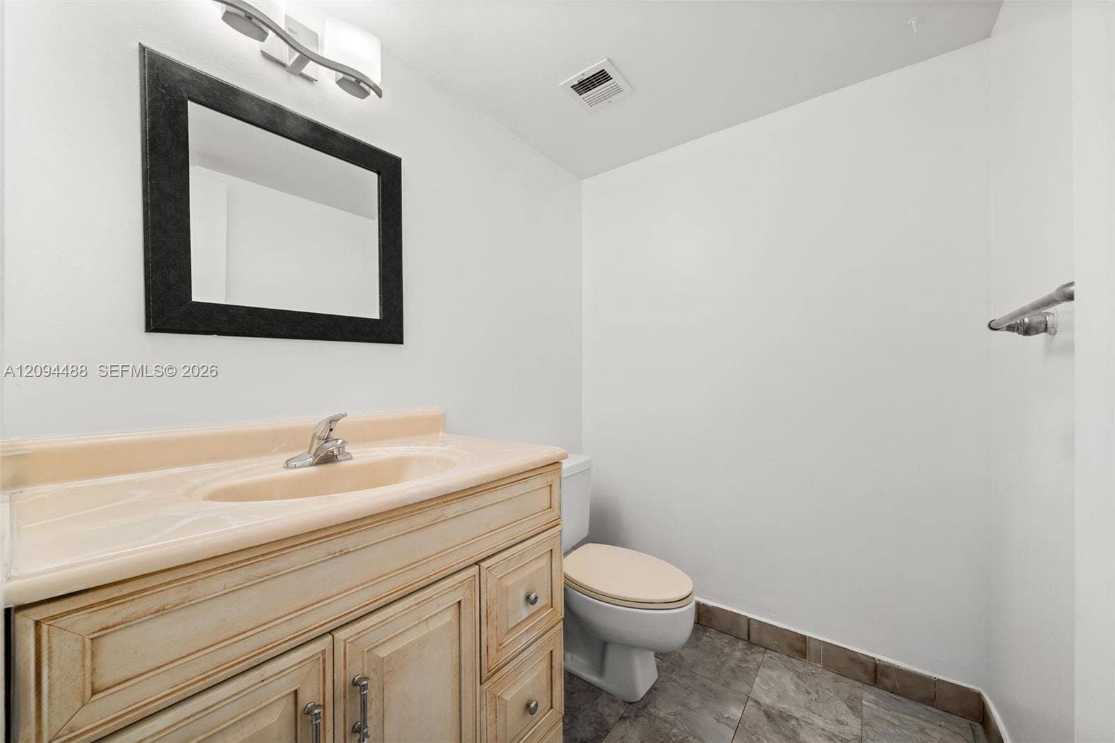 16565 NE 26th Avenue, #4D, North Miami Beach, FL 33160 Photo 5