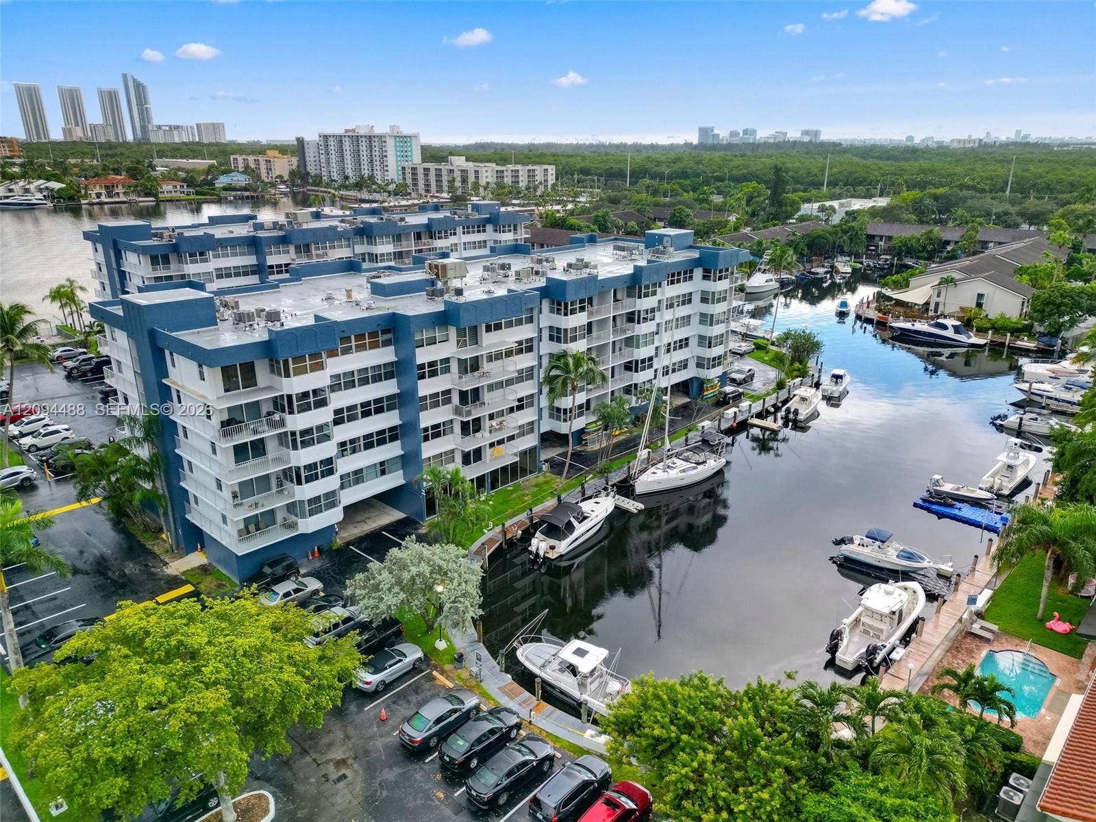 16565 NE 26th Avenue, #4D, North Miami Beach, FL 33160 Photo 22
