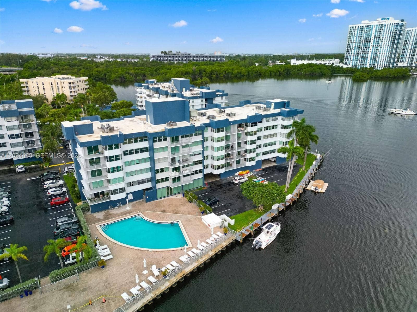 16565 NE 26th Avenue, #4D, North Miami Beach, FL 33160 Photo 27