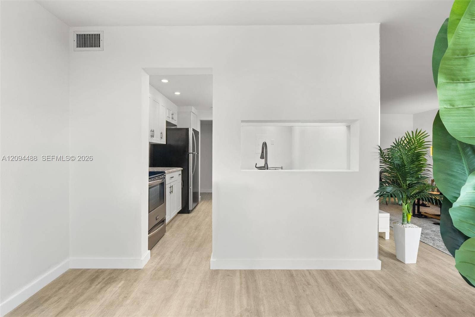 16565 NE 26th Avenue, #4D, North Miami Beach, FL 33160 Photo 7