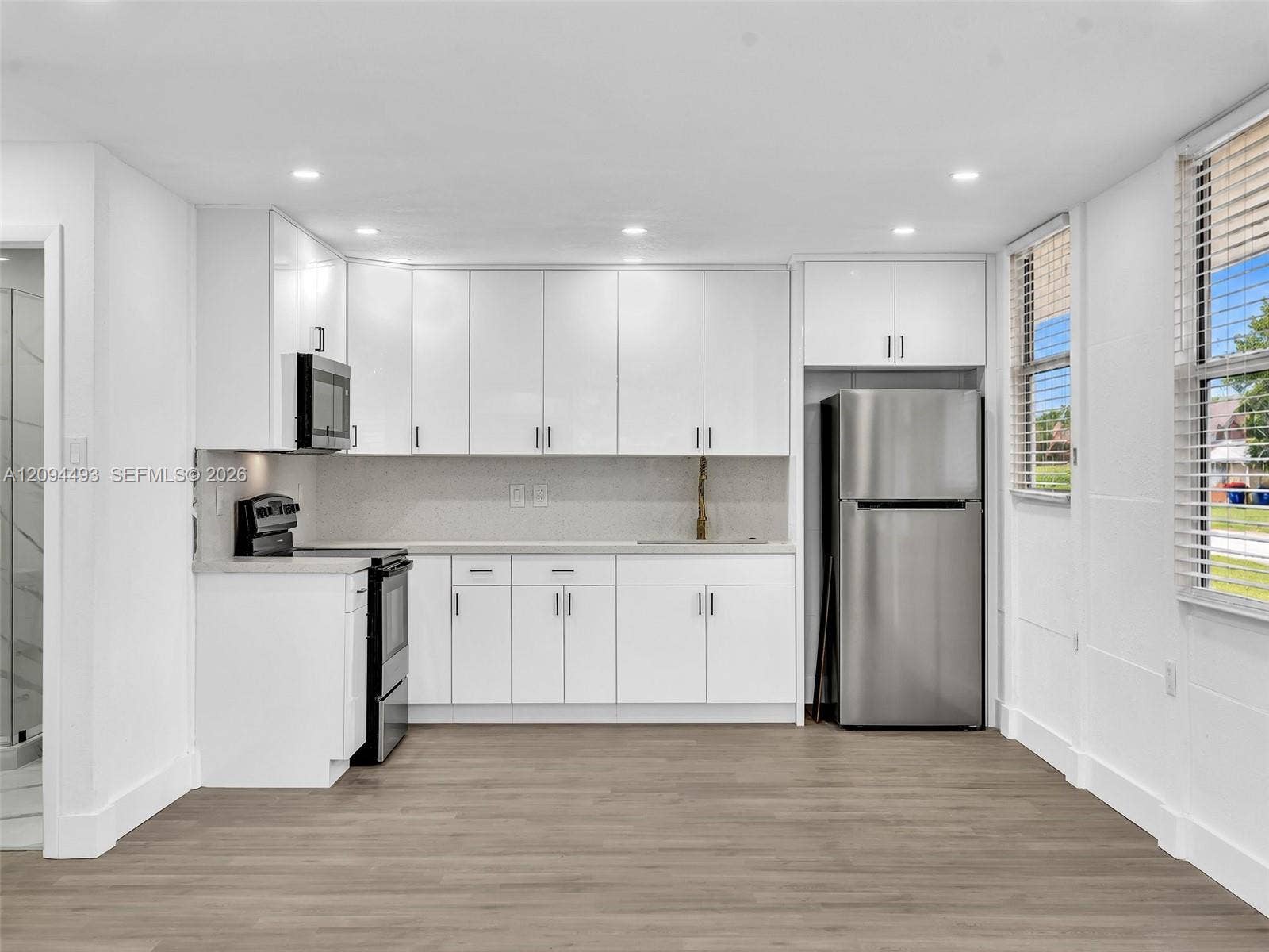 2805 NW 7th Court, Fort Lauderdale, FL 33311 Photo 4