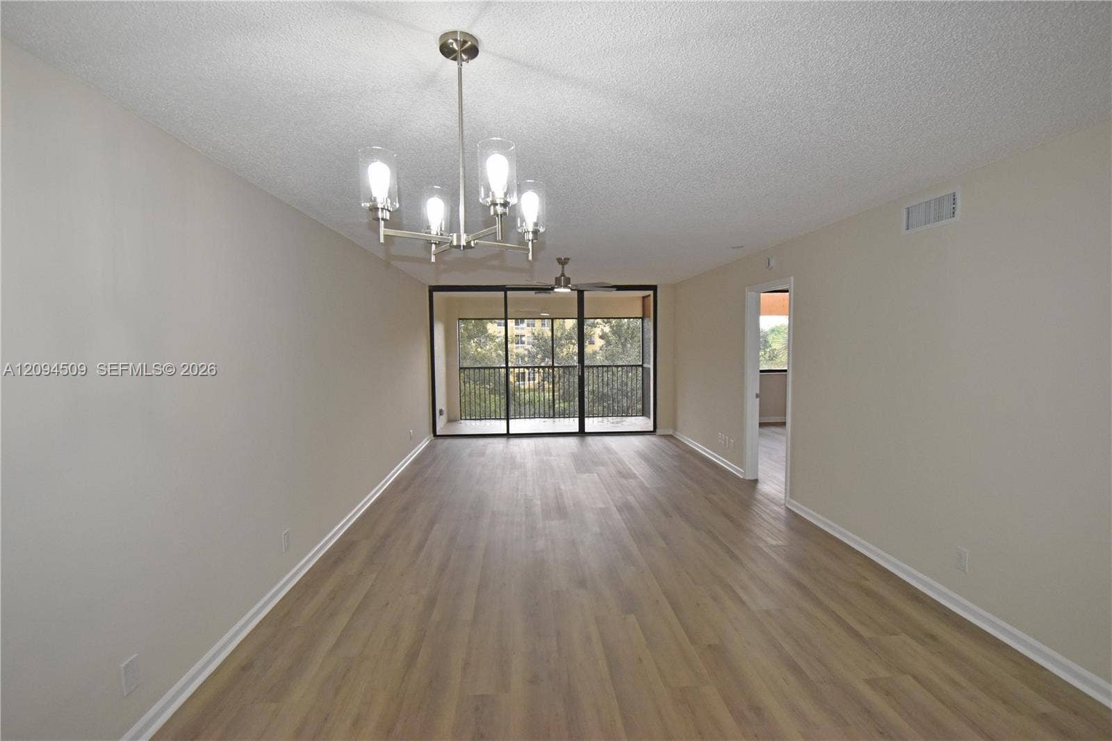 8592 W Sunrise Boulevard, #303, Plantation, FL 33322 Photo 6