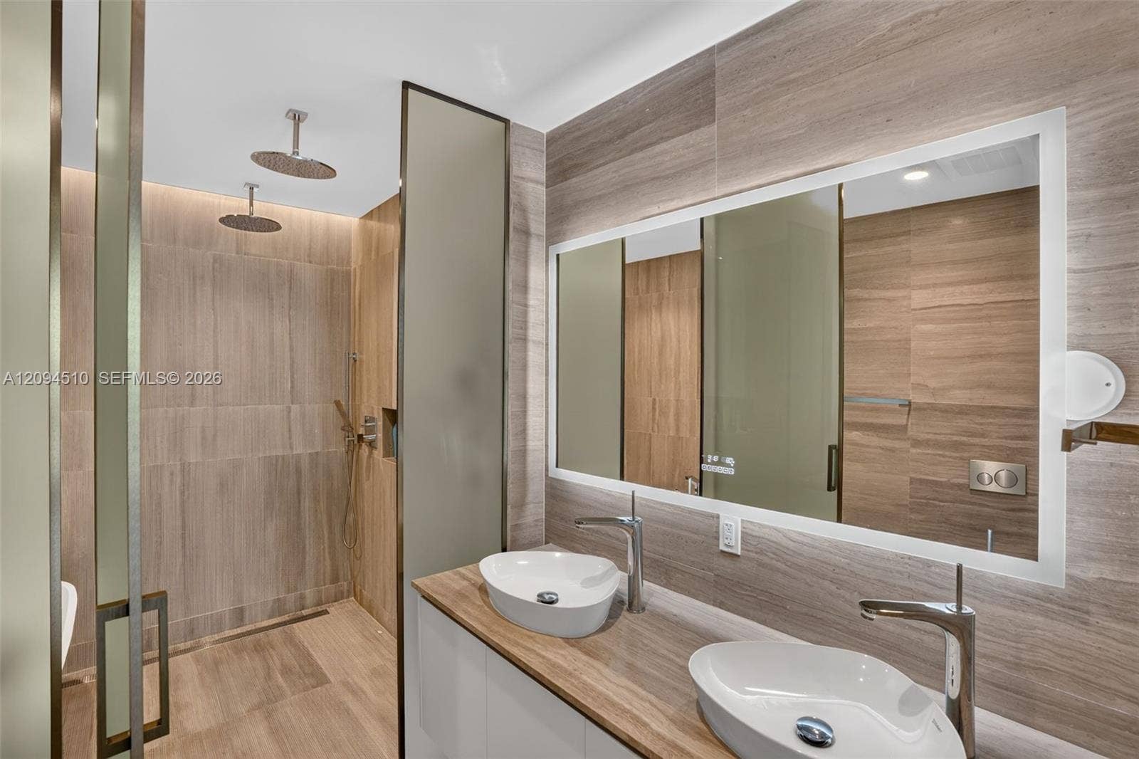5775 Collins Avenue, #705, Miami Beach, FL 33140 Photo 20