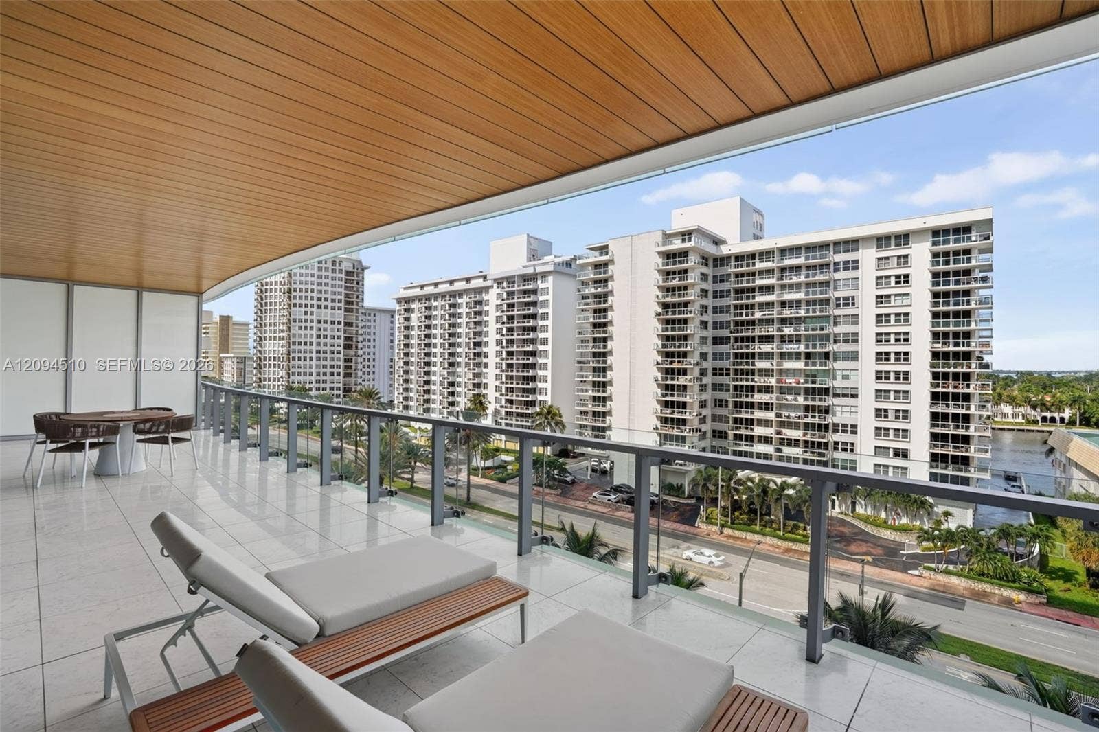 5775 Collins Avenue, #705, Miami Beach, FL 33140 Photo 5