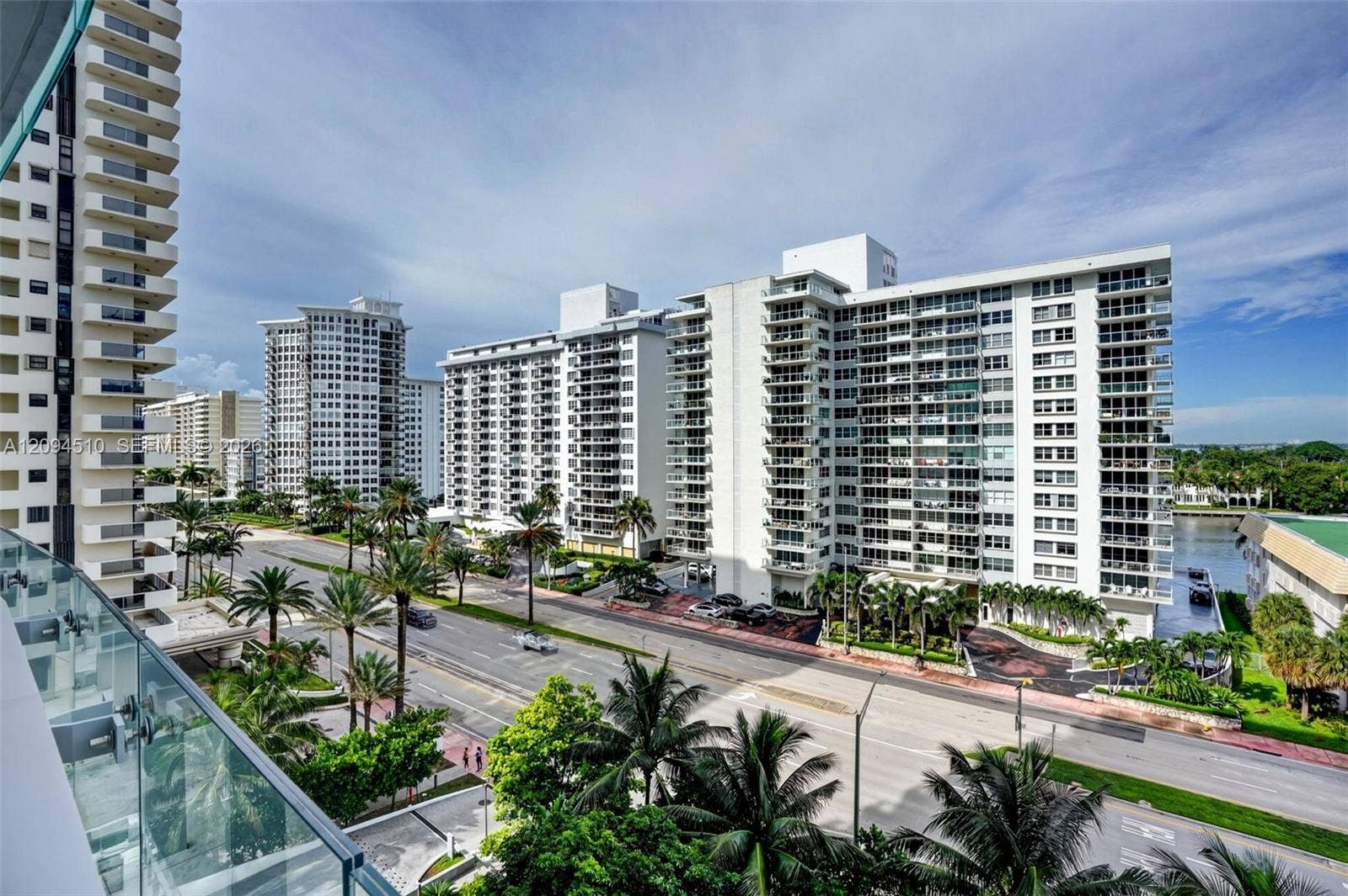 5775 Collins Avenue, #705, Miami Beach, FL 33140 Photo 28
