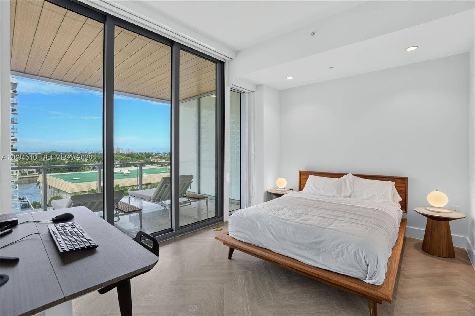5775 Collins Avenue, #705, Miami Beach, FL 33140 Photo 13