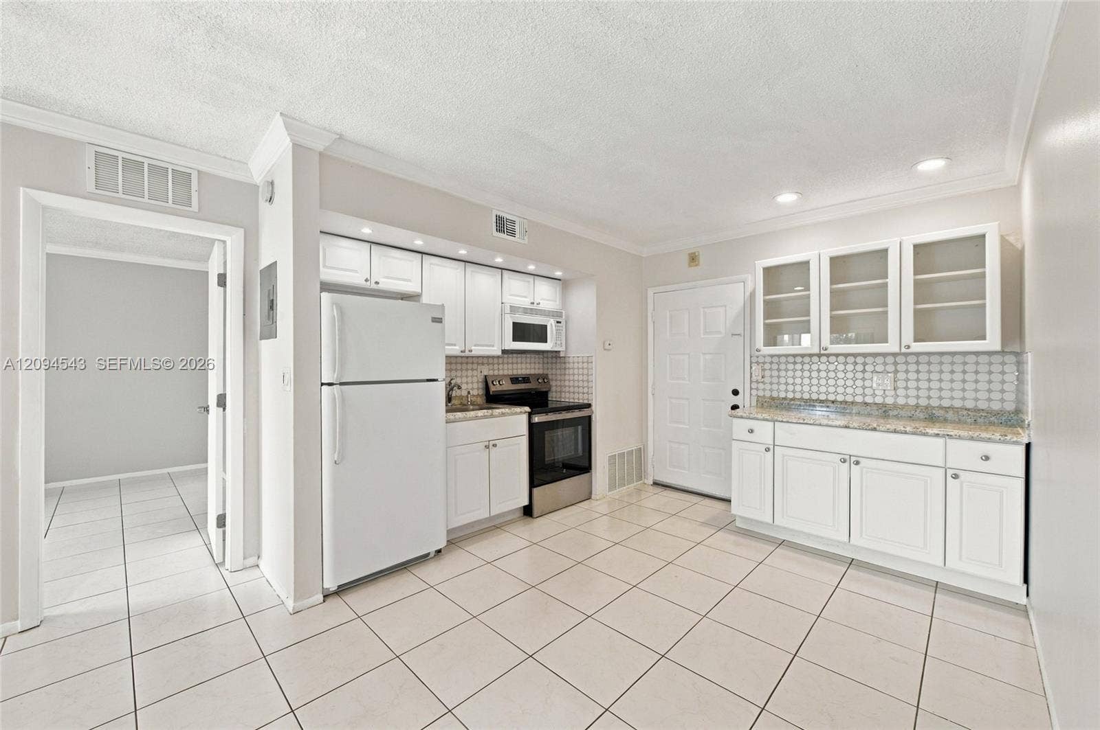2700 Riverside Drive, #302-B, Coral Springs, FL 33065 Photo 9