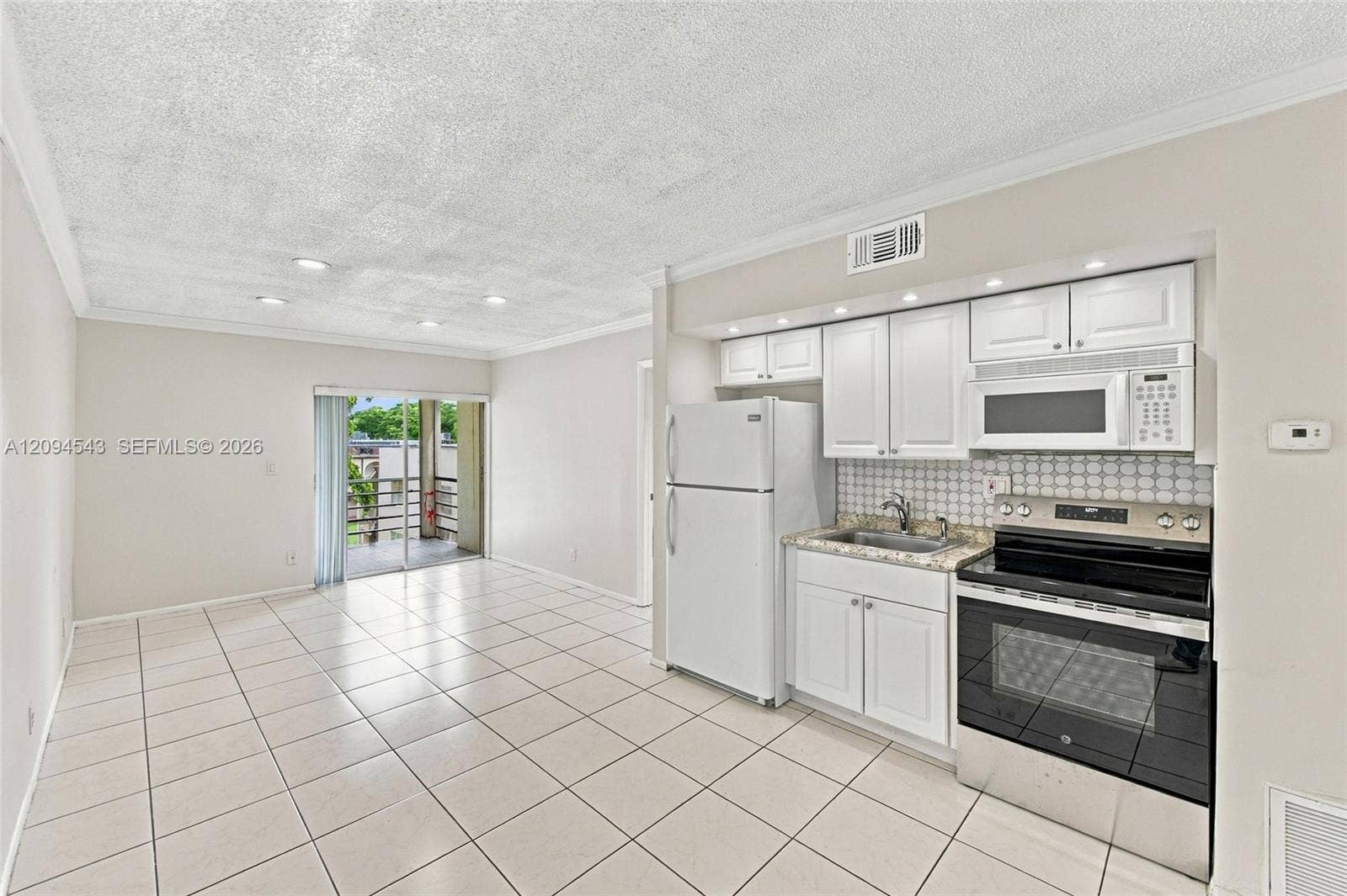 2700 Riverside Drive, #302-B, Coral Springs, FL 33065 Photo 1
