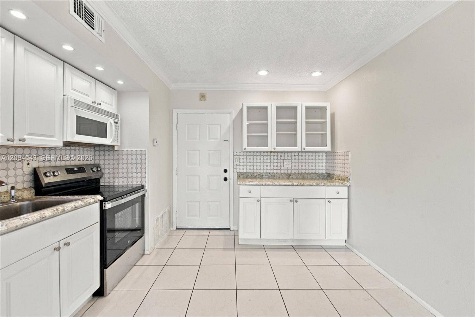 2700 Riverside Drive, #302-B, Coral Springs, FL 33065 Photo 8