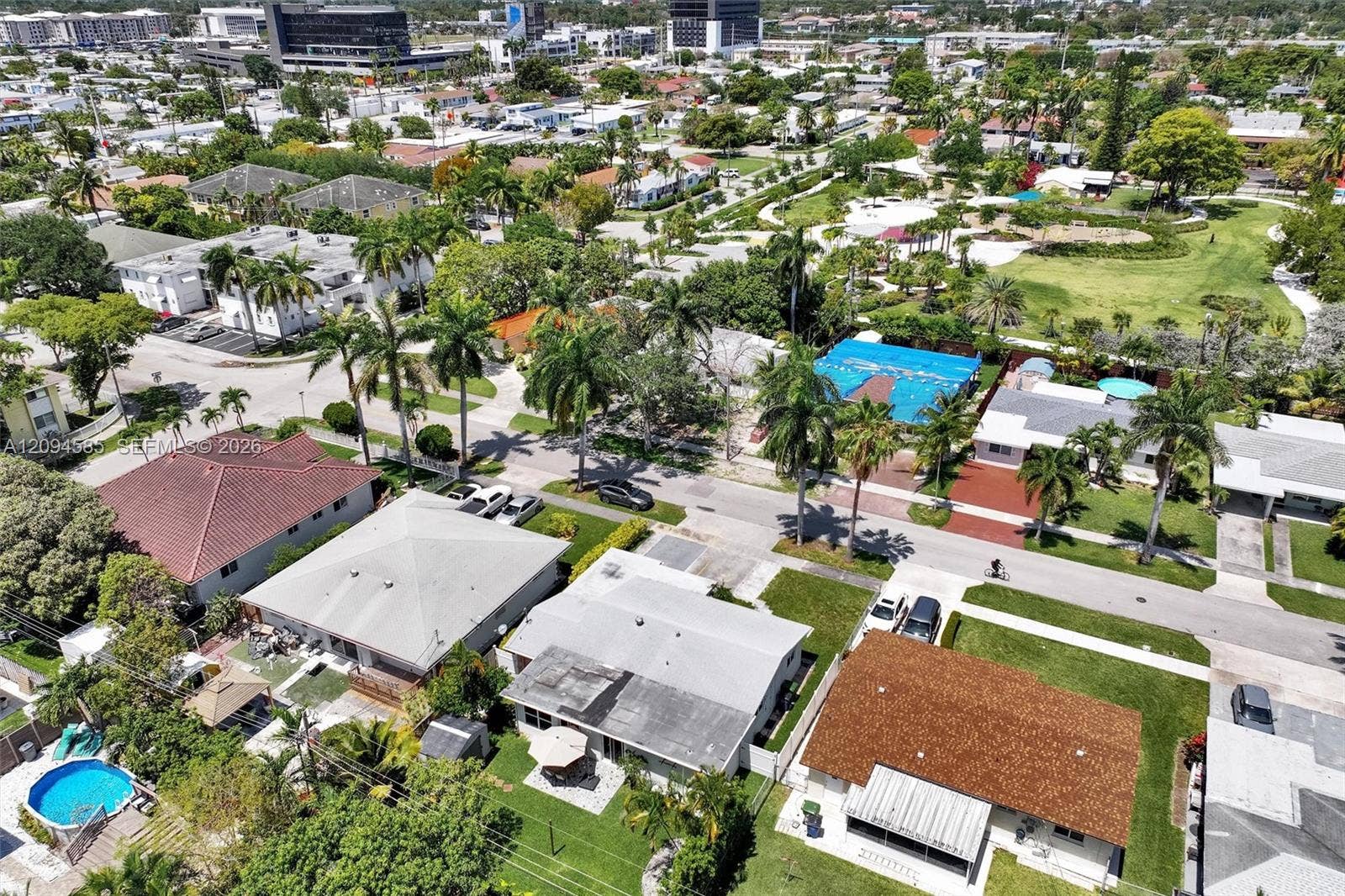 814 NE 4th Street, #814, Hallandale Beach, Hallandale Beach, FL 33009 Photo 57