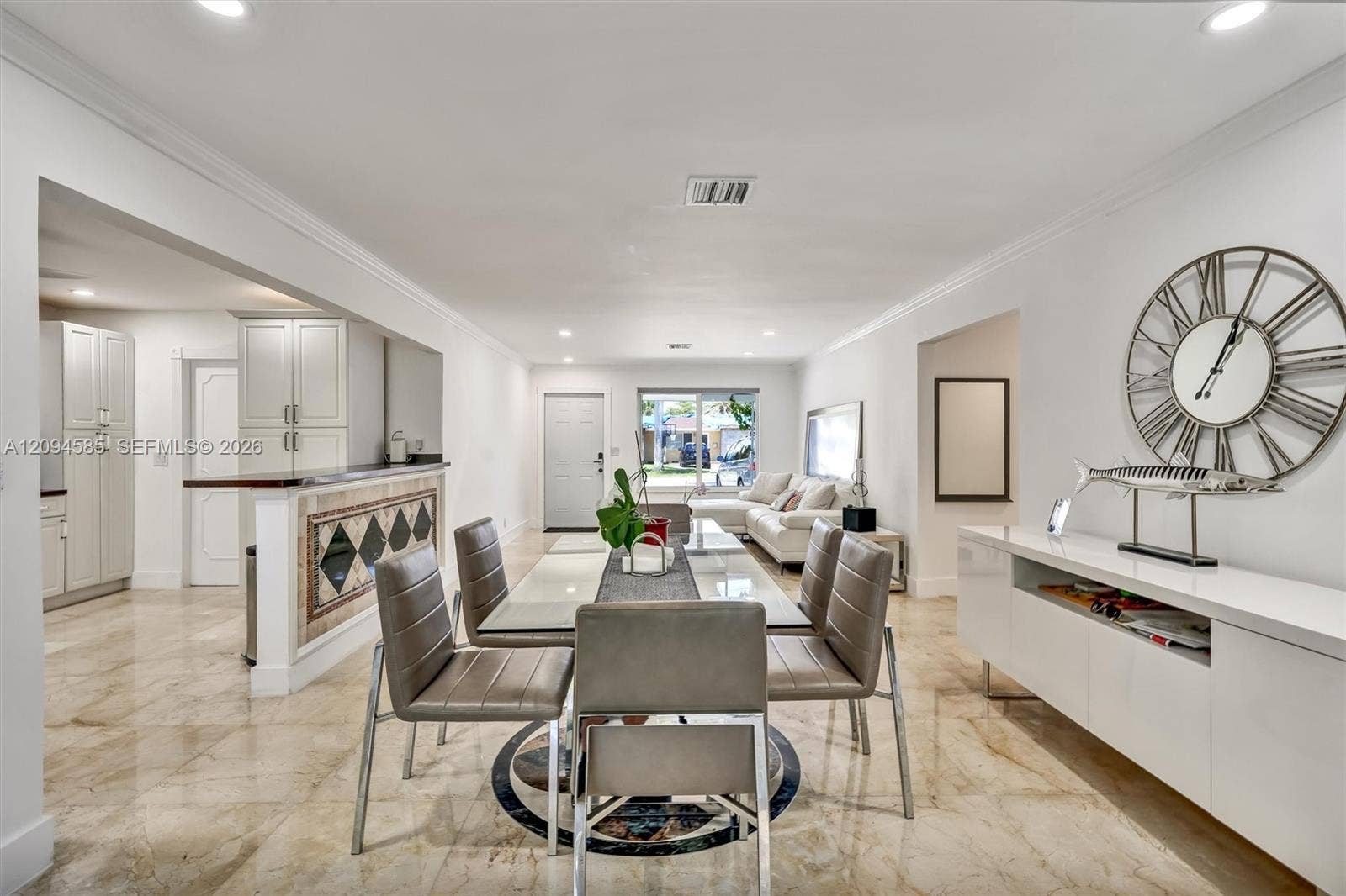 814 NE 4th Street, #814, Hallandale Beach, Hallandale Beach, FL 33009 Photo 8