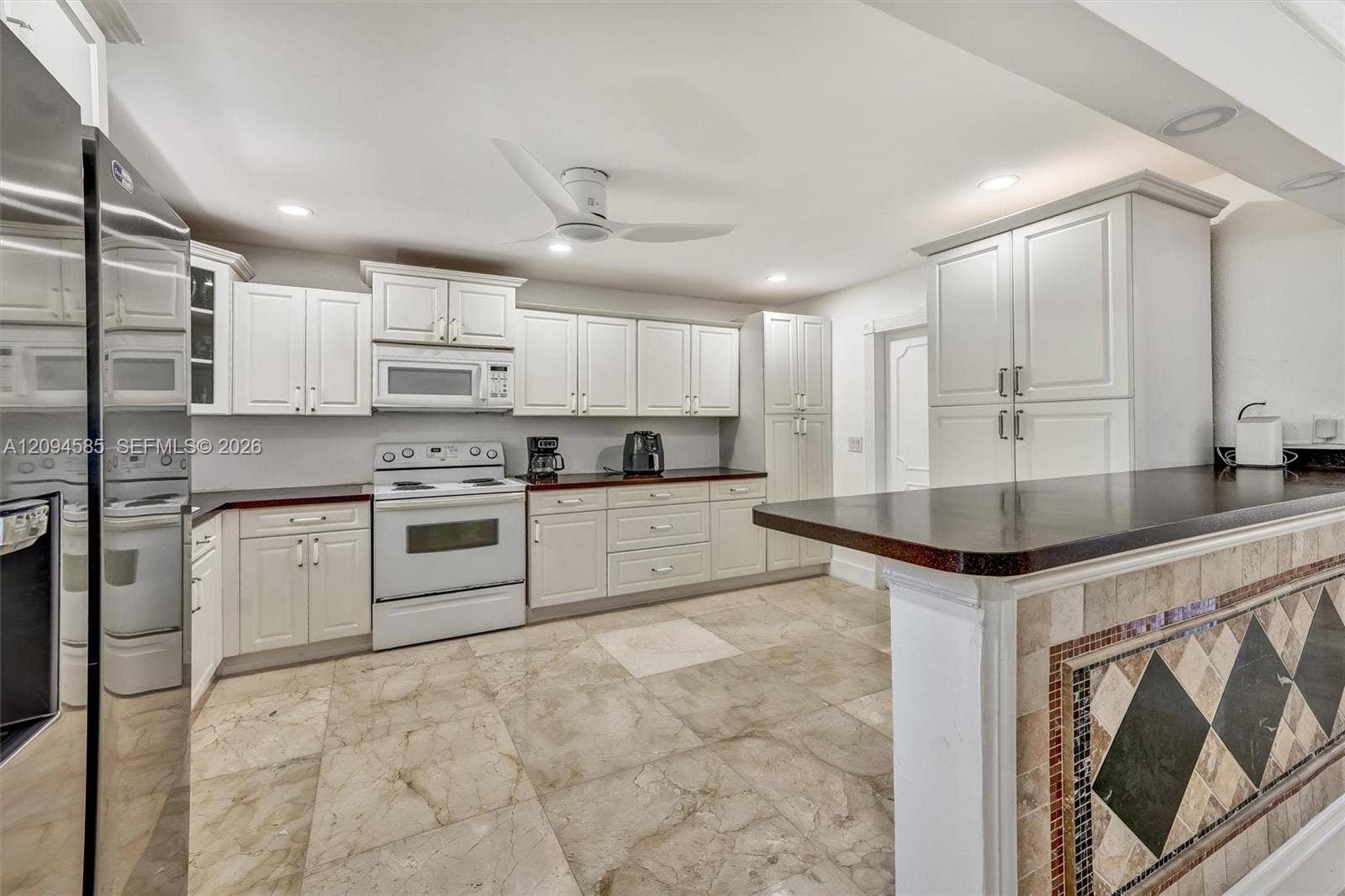 814 NE 4th Street, #814, Hallandale Beach, Hallandale Beach, FL 33009 Photo 10