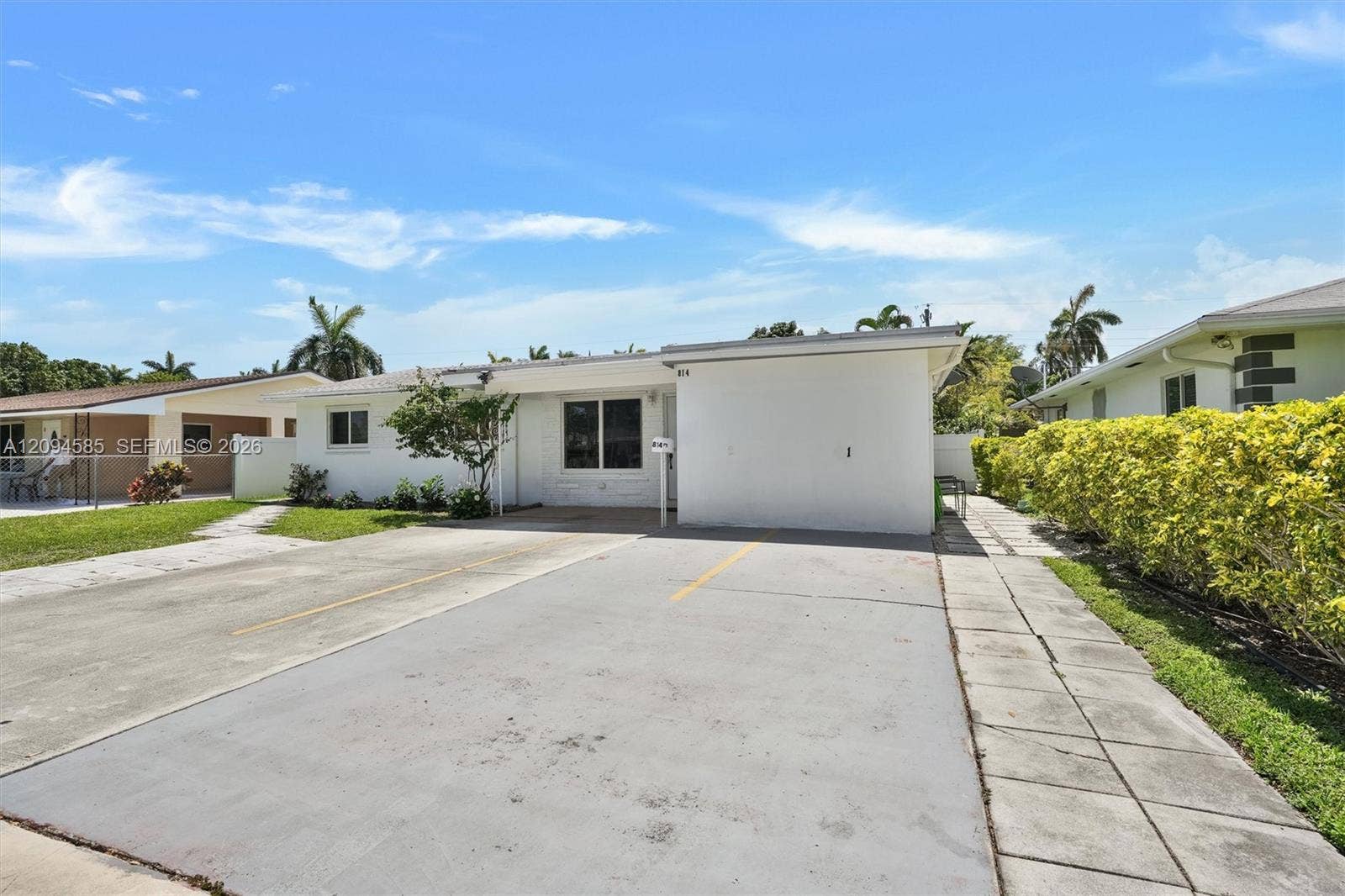 814 NE 4th Street, #814, Hallandale Beach, Hallandale Beach, FL 33009 Photo 2