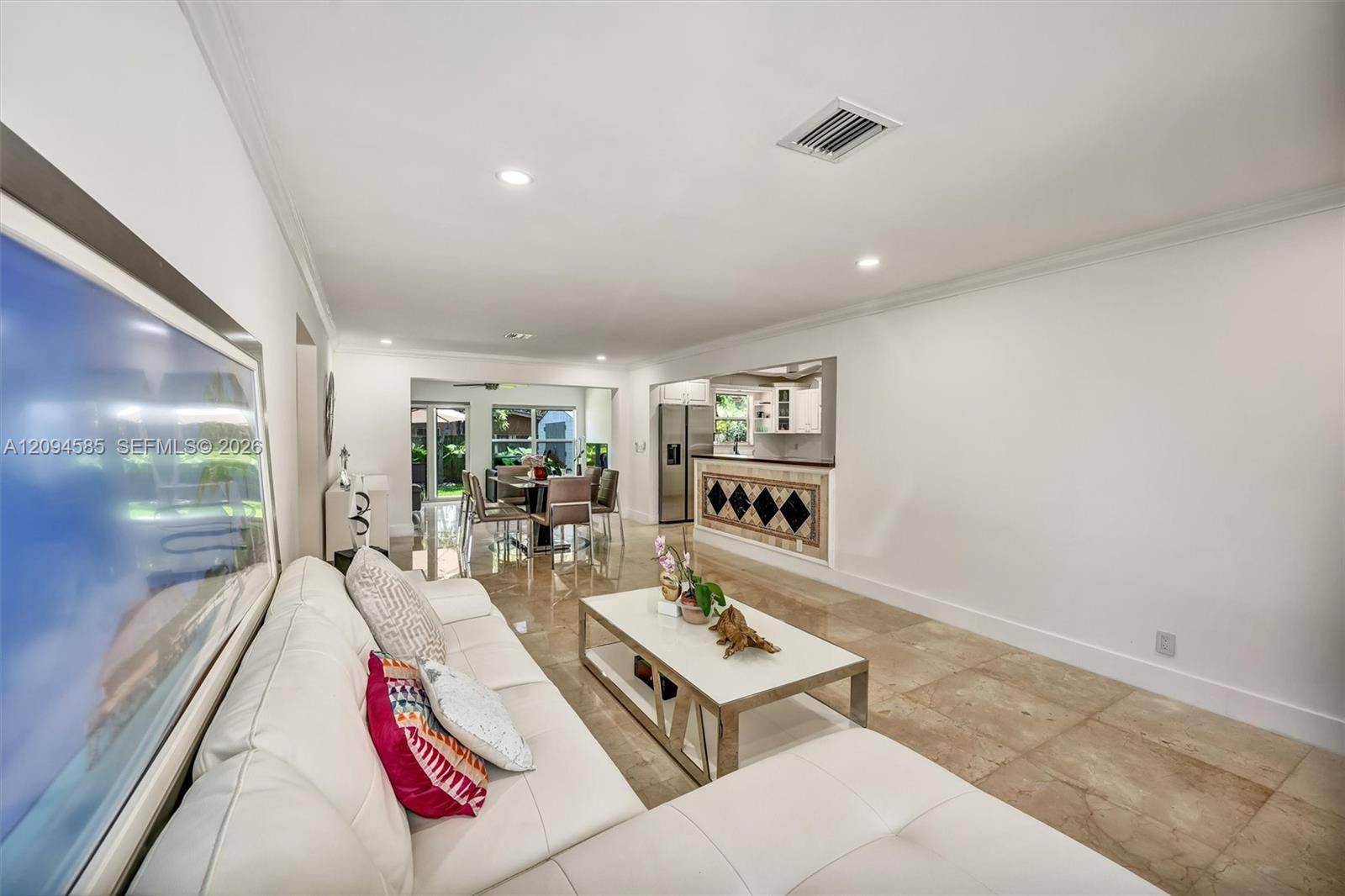 814 NE 4th Street, #814, Hallandale Beach, Hallandale Beach, FL 33009 Photo 6