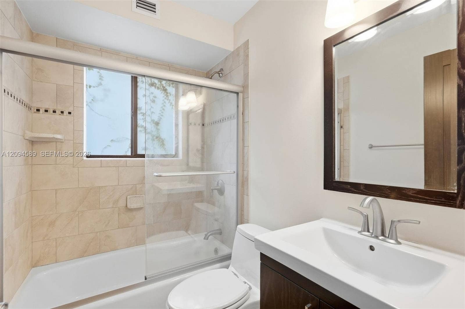 521 N Victoria Park Road, Fort Lauderdale, FL 33301 Photo 8