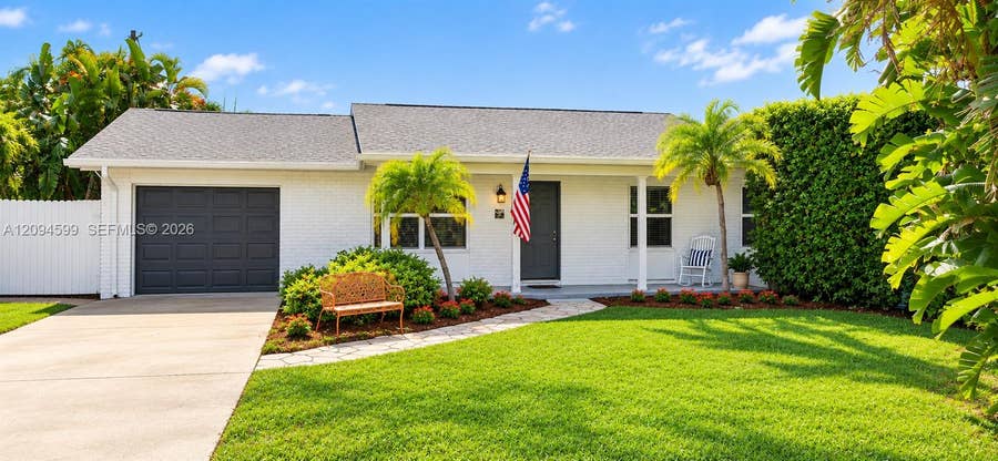 Property photo for 654 Bunting Drive, Delray Beach, FL