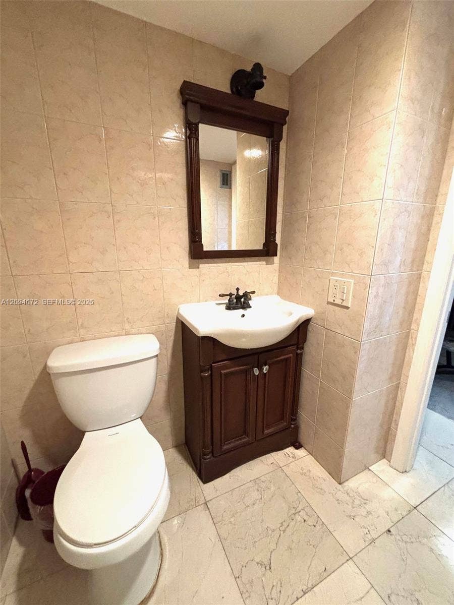 1817 S Ocean Drive, #426, Hallandale Beach, Hallandale Beach, FL 33009 Photo 10