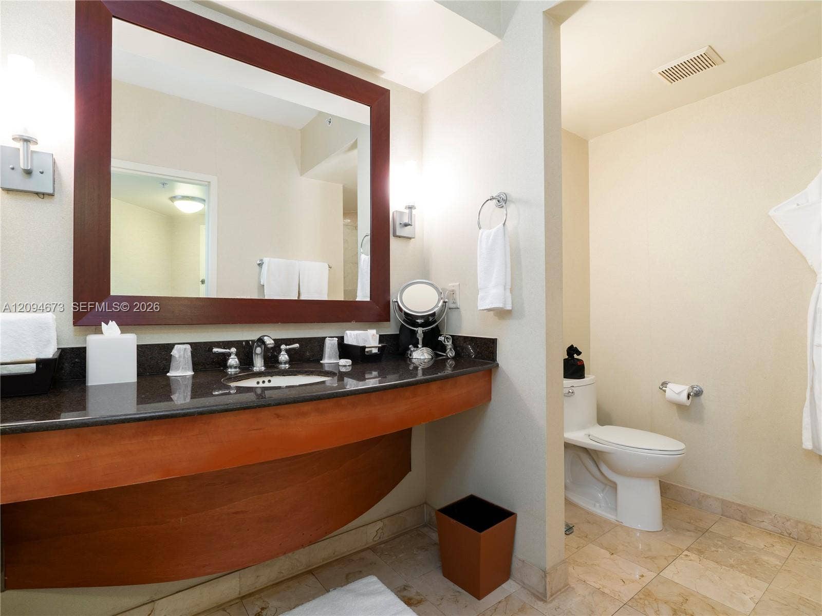 18001 Collins Avenue, #606, Sunny Isles Beach, FL 33160 Photo 19