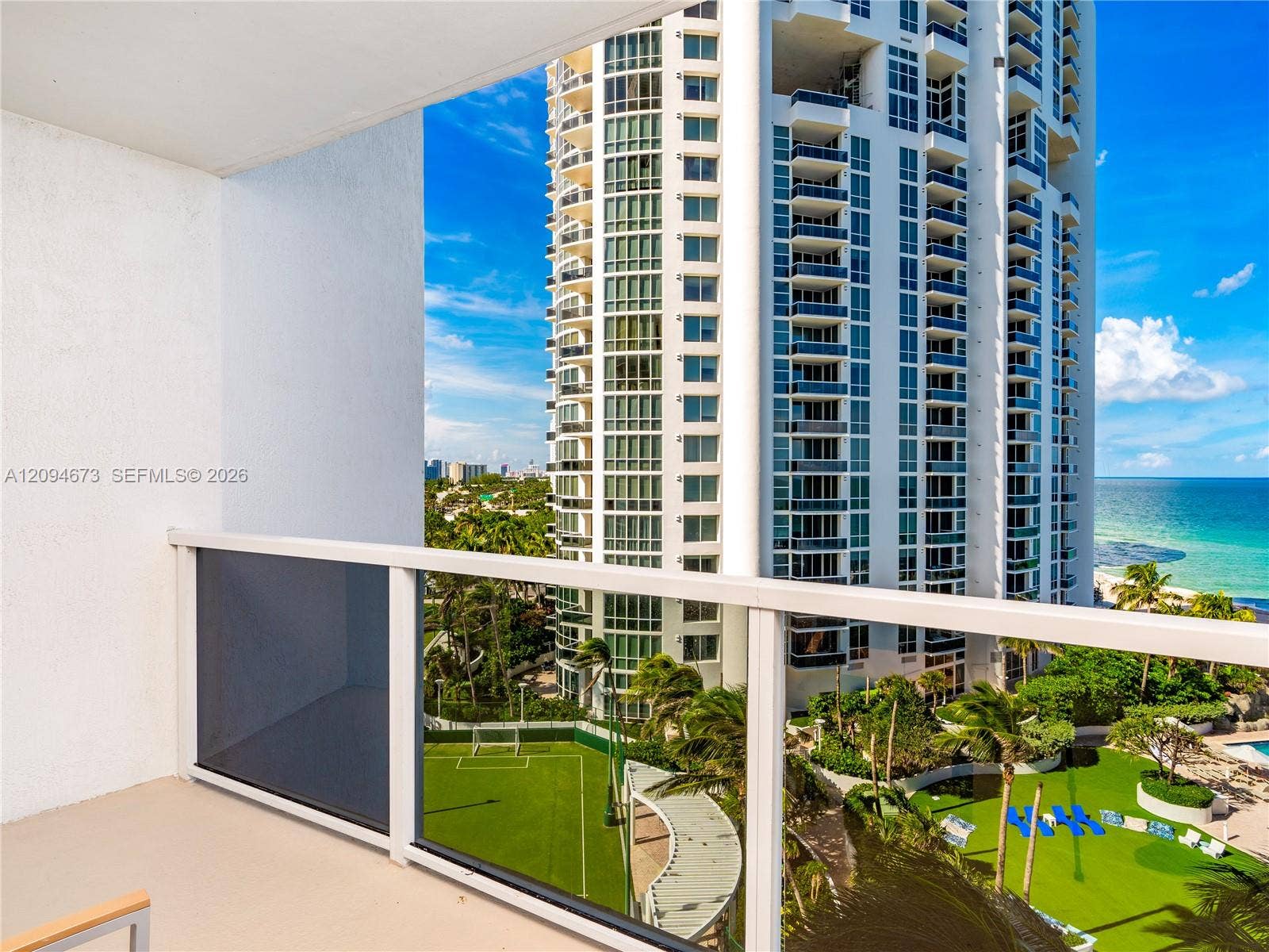 18001 Collins Avenue, #606, Sunny Isles Beach, FL 33160 Photo 5