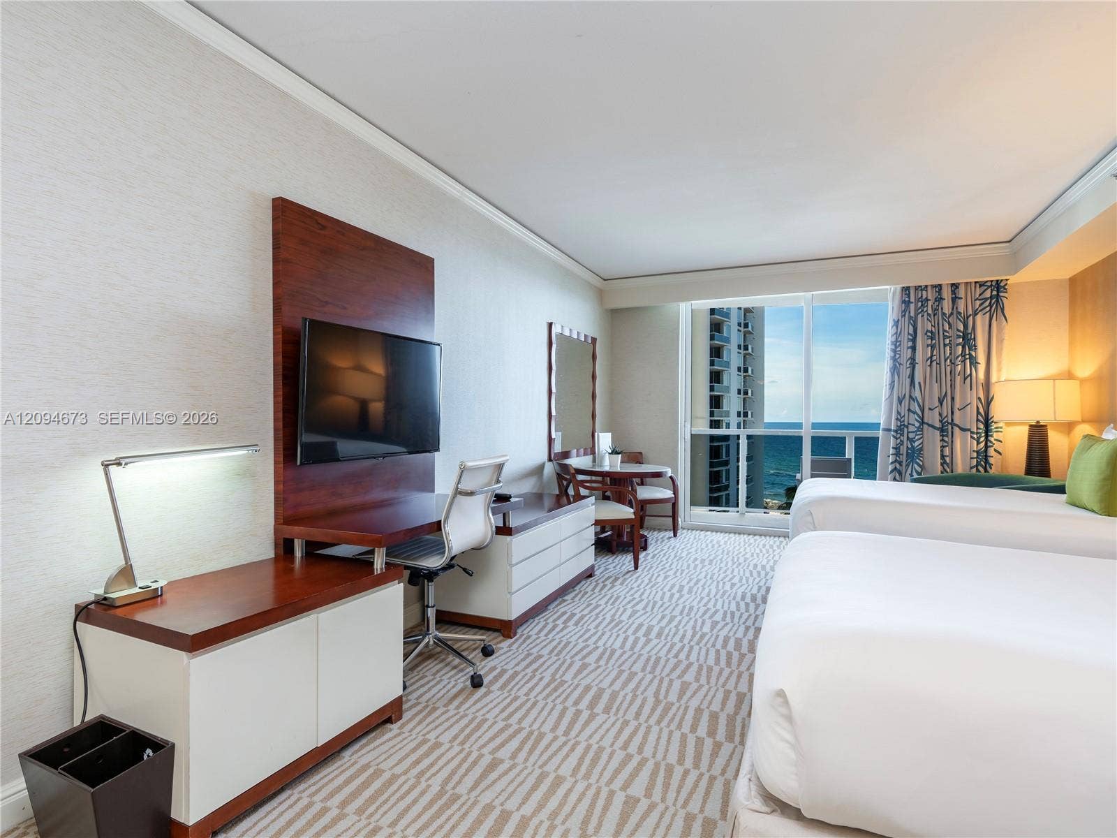 18001 Collins Avenue, #606, Sunny Isles Beach, FL 33160 Photo 9