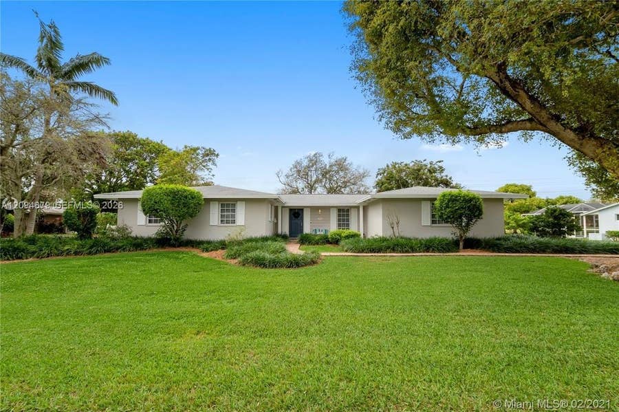 Property photo for 16220 SW 88th Ave Road, Palmetto Bay, FL