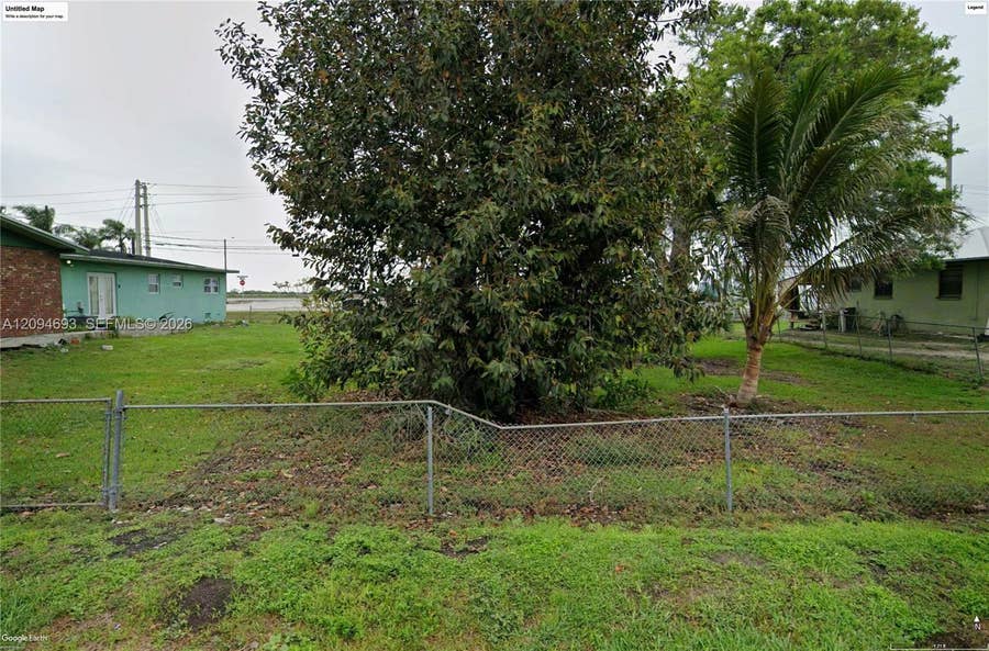 Property photo for 000 SE 1st Street, South Bay, FL