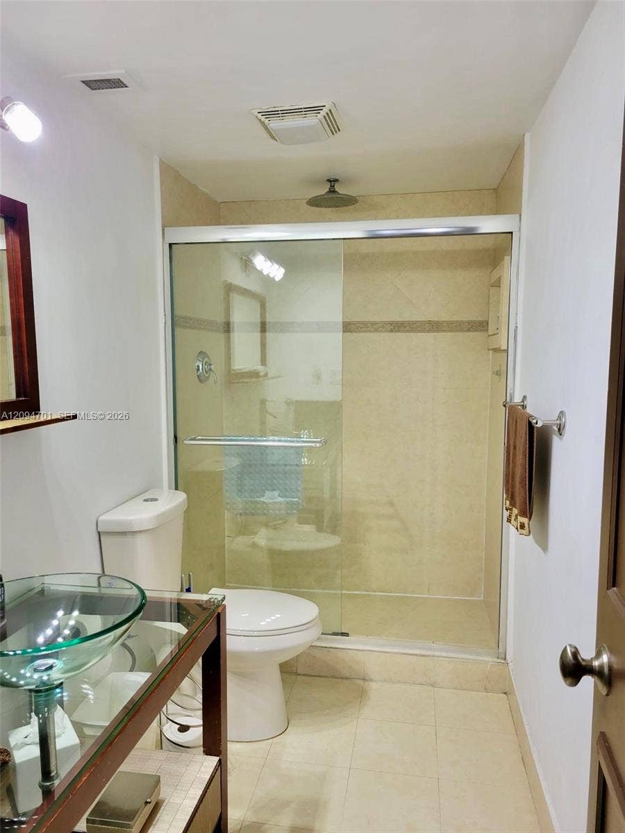 500 Bayview Drive, #1923, Sunny Isles Beach, FL 33160 Photo 10