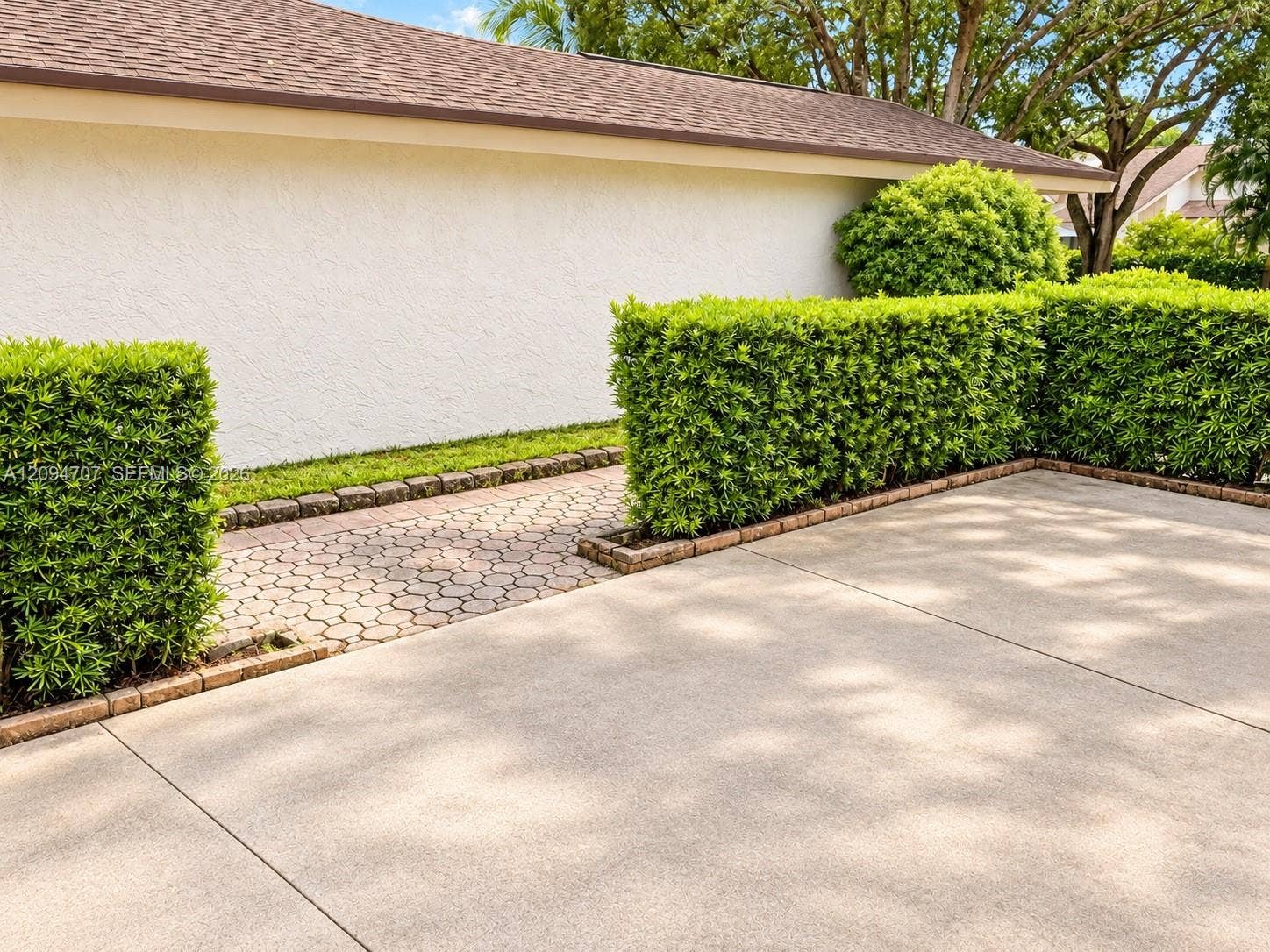 6621 NW 4th Court, Plantation, FL 33317 Photo 2