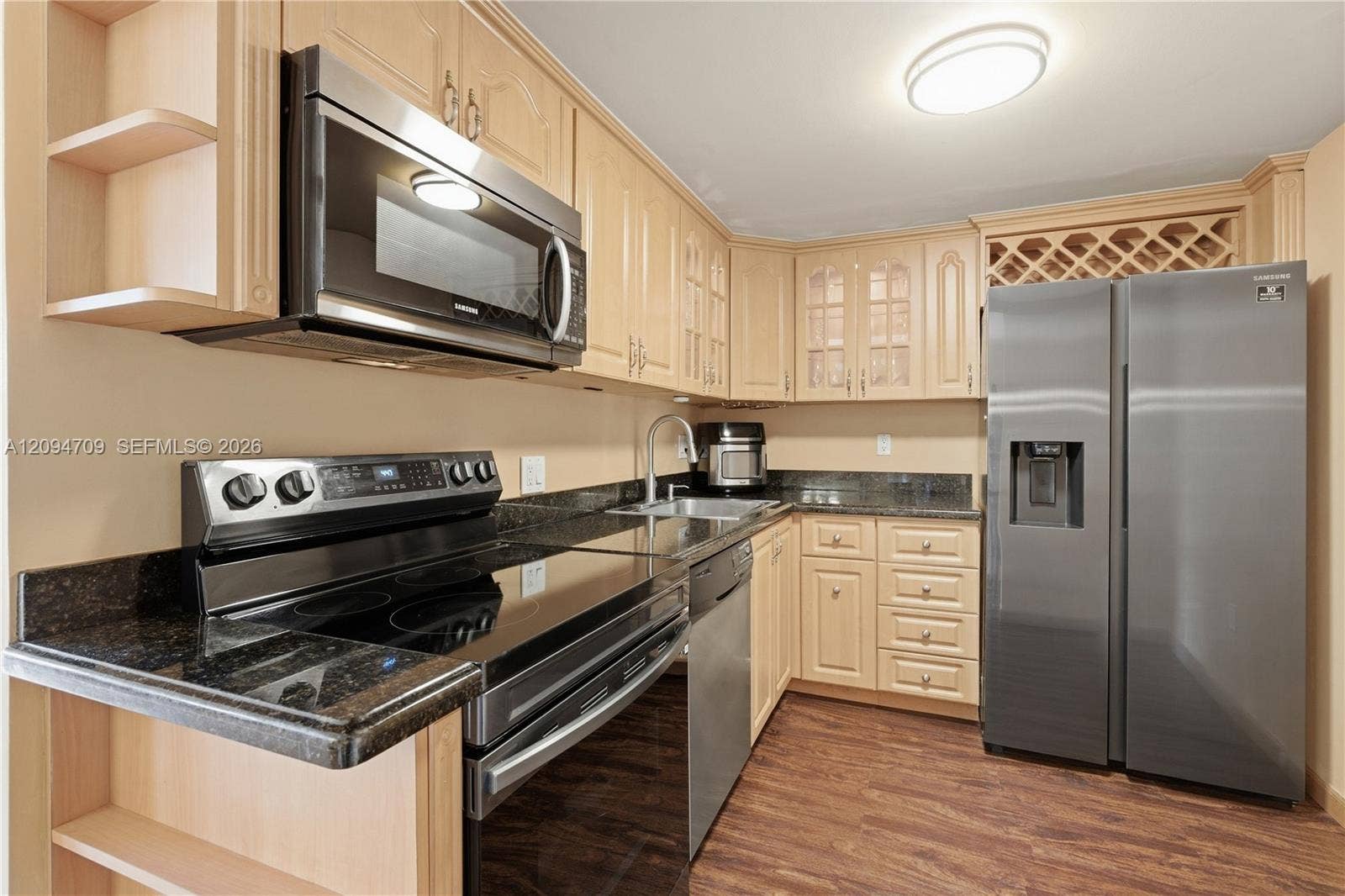 3675 N Country Club Drive, #204, Aventura, FL 33180 Photo 7