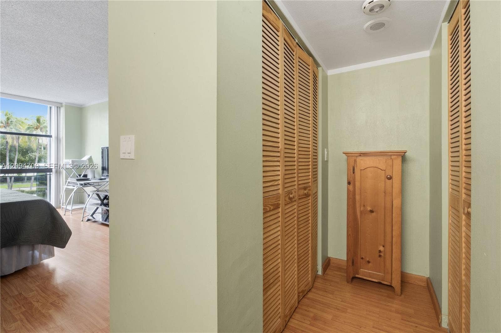 3675 N Country Club Drive, #204, Aventura, FL 33180 Photo 10